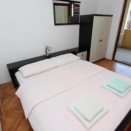 Charmante Lora Mit Whirlpool Rovinj